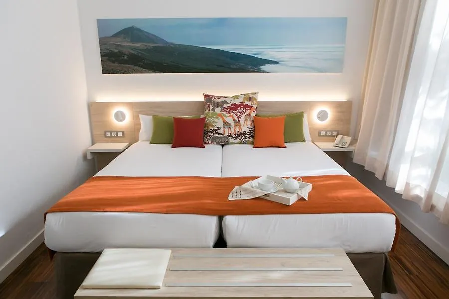 ****  Hotel Escuela Santa Cruz España